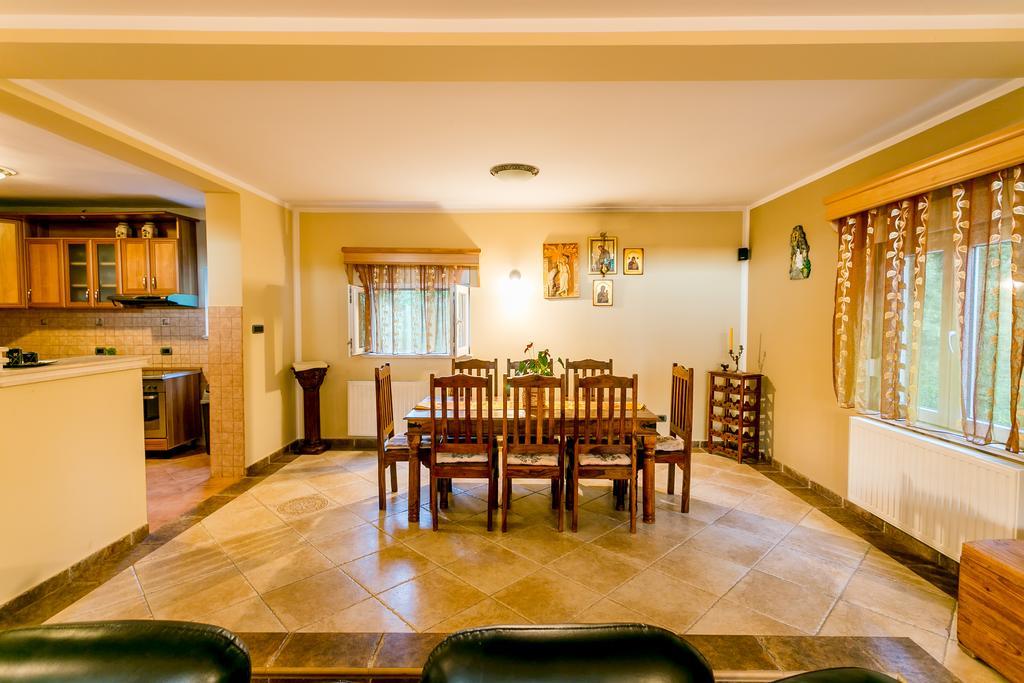 Villa Besha Херцег-Нови Экстерьер фото